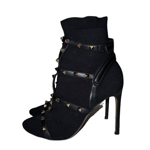 Valentino Bodytech Gold Rockstud Black Ankle Boots Size 38.5 - Picture 4 of 16